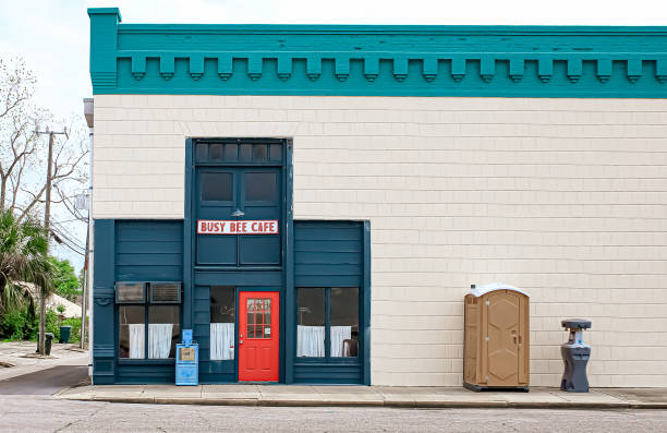 Affordable portable toilet rental in Knob Noster, MO